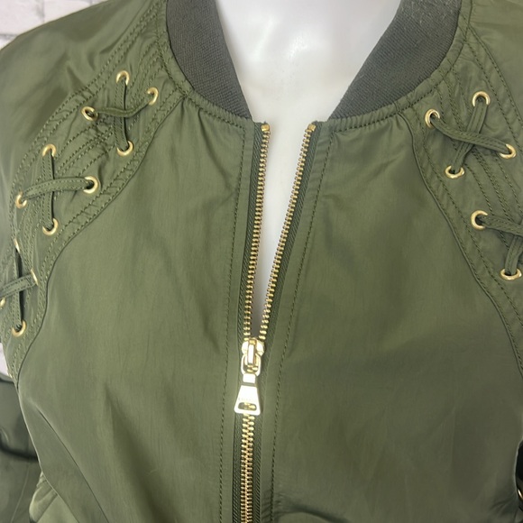 Express Green Bomber Jacket with Pockets - Picture 3 of 5
